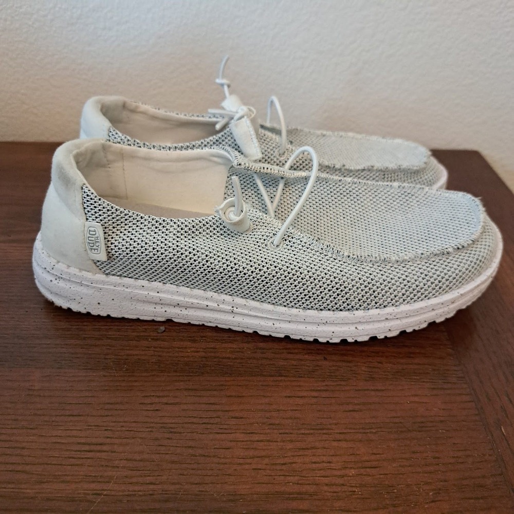 Hey Dude Wendy Sox Stone White Knit Slip On Loafers Shoes 40078-1KA Womens 6